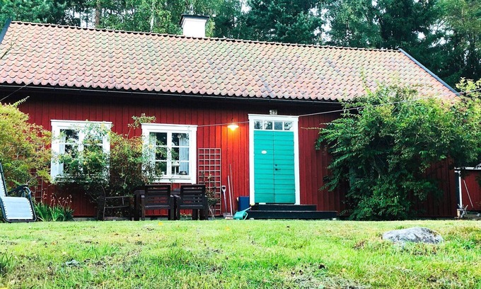 Orno House | 7 person holiday home in ORNÖ