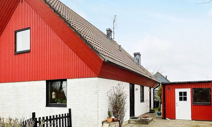 Viken House | 7 person holiday home in Viken