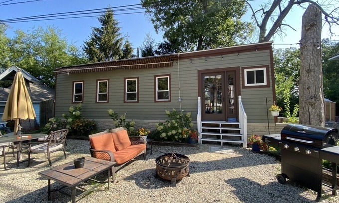 Antioch Cottage | #7 Tiny House at The Cottages on Petite Lake