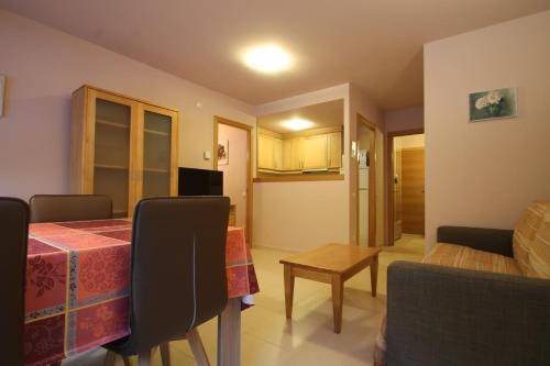 Canillo Apartment | 70 m² Apartment ∙ 2 bedrooms ∙ 6 guests