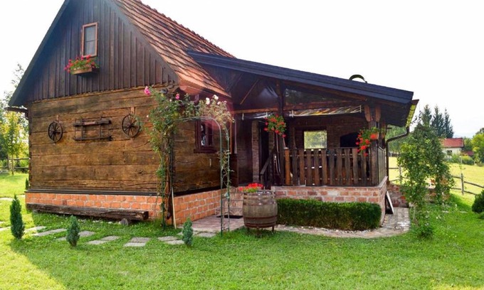 Zumberak Ski Chalet | 70 m² Chalet ∙ 1 bedroom ∙ 5 guests