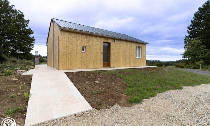 Cros House | 70 m² Gîte ∙ 3 bedrooms ∙ 6 guests