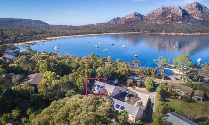 Coles Bay House | 70 m² House ∙ 1 bedroom ∙ 2 guests