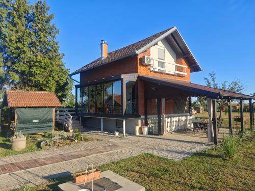Sotin House | 70 m² House ∙ 1 bedroom ∙ 4 guests