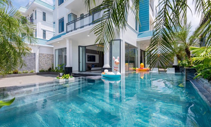 Vung Tau Villa | 700 m² Villa ∙ 8 bedrooms ∙ 20 guests