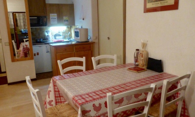 Valloire Apartment | 70m from ski slopes, Ground floor, balcony, parking, tv, ski locker, 32m², Valloire