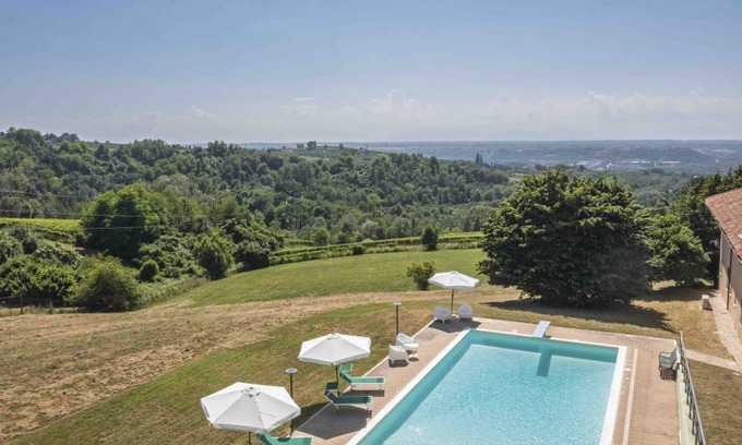 La Morra Villa | 718 m² Villa ∙ 5 bedrooms ∙ 10 guests