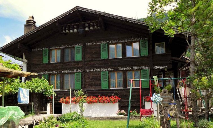 Frutigen Apartment | 75 m² Apartment ∙ 2 bedrooms ∙ 4 guests