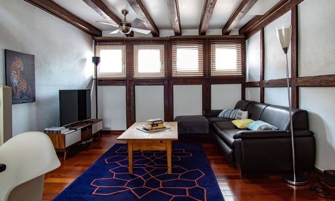 Krutenau Apartment | 75 m² Apartment ∙ 2 bedrooms ∙ 5 guests