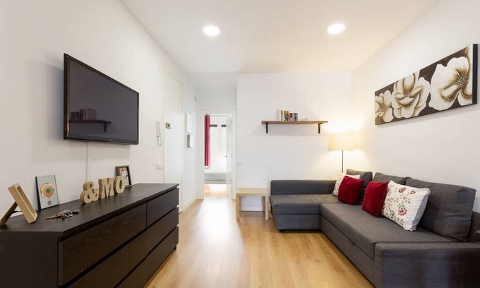 Sant Antoni Apartment | 75 m² Apartment ∙ 2 bedrooms ∙ 4 guests