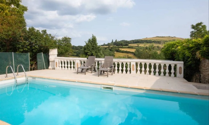 Epertully House | 75 m² House ∙ 2 bedrooms ∙ 4 guests