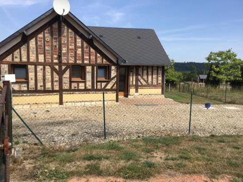 Pont-Audemer House | 75 m² House ∙ 2 bedrooms ∙ 4 guests