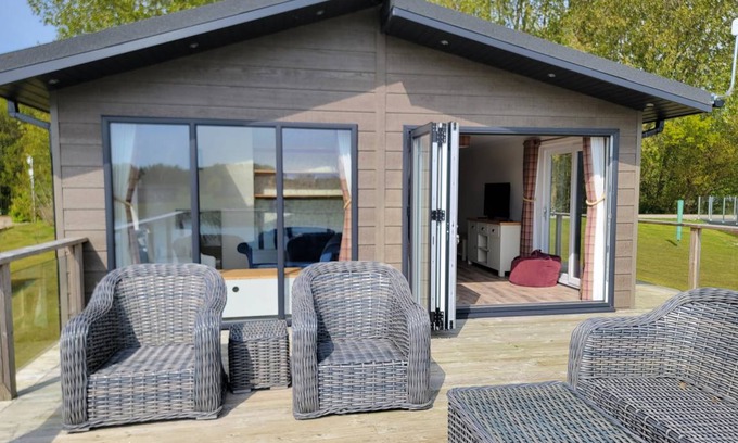 Arnold Cabin | 75 m² Lodge ∙ 2 bedrooms ∙ 4 guests