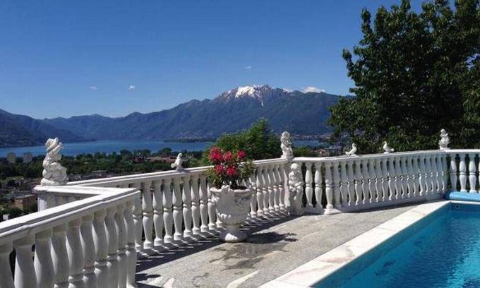 Gordola Villa | 75 m² Villa ∙ 2 bedrooms ∙ 4 guests