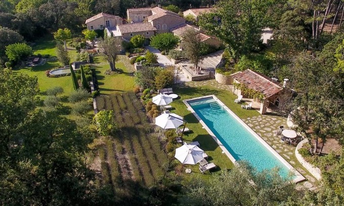 Menerbes House | 750 m² House ∙ 7 bedrooms ∙ 14 guests