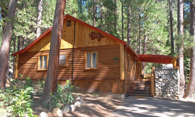North Wawona Cabin | (79) Half Dome at The Redwoods In Yosemite