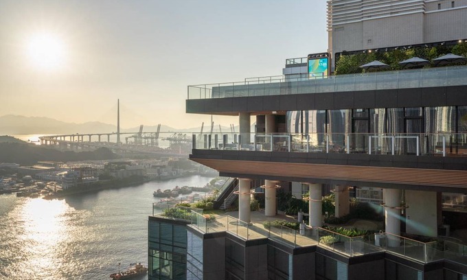 Cheung Sha Wan Hotel | 79 m² Hotel ∙ 3 bedrooms ∙ 127 guests