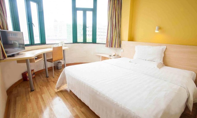 Yunyan District Hotel | 7Days Inn Guiyang Wenchang Pavilion