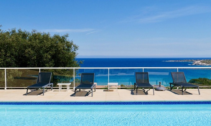 Algajola Villa | 8 bedroom villa with panoramic sea view in Algajola