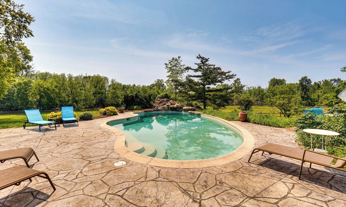 Limekiln House | 8 Mi to Reading: Spacious Farmhouse Retreat!
