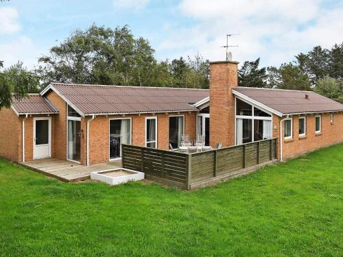 Lonstrup House | 8 person holiday home in Hjørring-By Traum