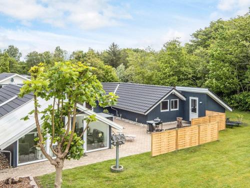 Bork Havn House | 8 person holiday home in Hemmet