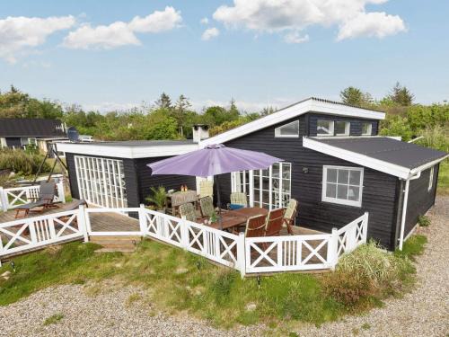 Trend House | 8 person holiday home in Løgstør-By Traum