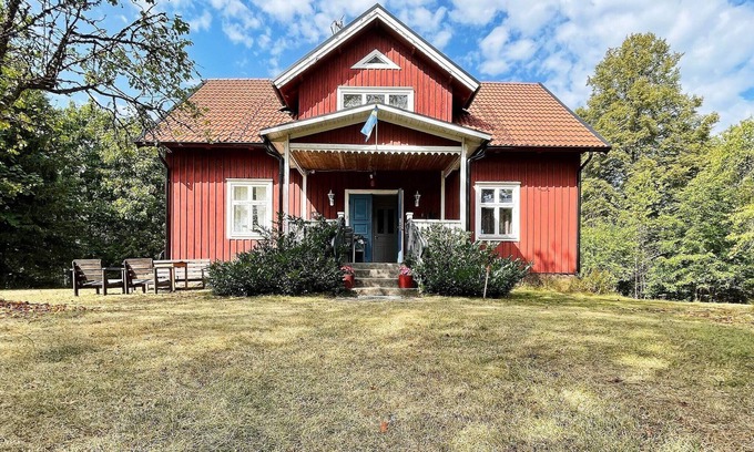 Orsjo House | 8 person holiday home in ÖRSJÖ-By Traum