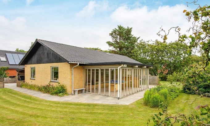 Struer Municipality House | 8 person holiday home in Struer-By Traum