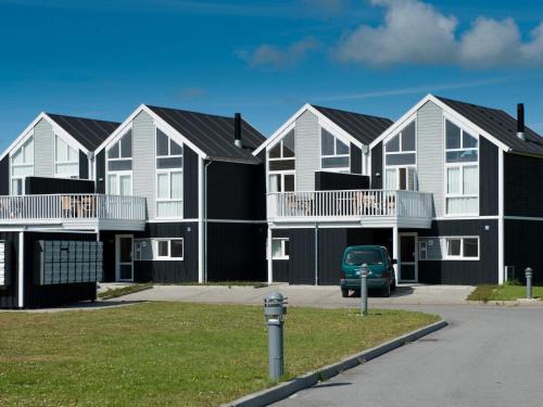 Lokken House | 8 person holiday home on a holiday park in Løkken