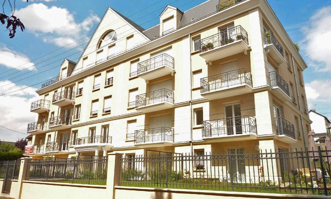 Trouville-sur-Mer Apartment | 80 m² Apartment ∙ 2 bedrooms ∙ 4 guests
