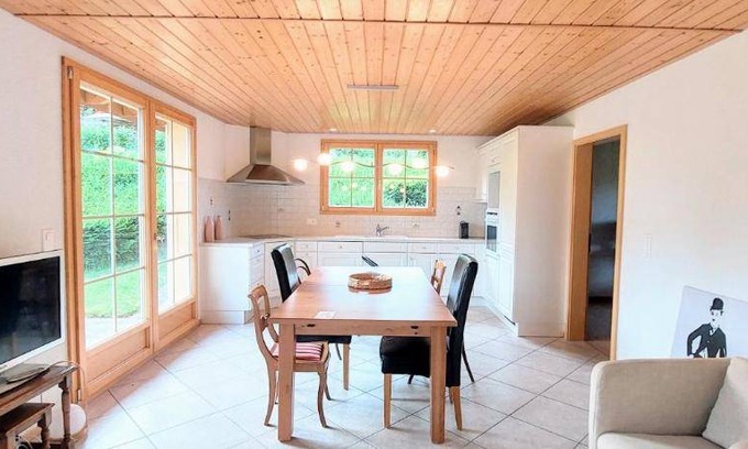 Aubonne Apartment | 80 m² Apartment ∙ 2 bedrooms ∙ 5 guests