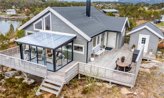 Aure House | 80 m² House ∙ 2 bedrooms ∙ 4 guests