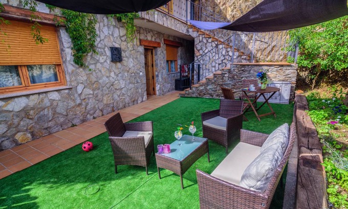 La Omanuela House | 80 m² House ∙ 2 bedrooms ∙ 4 guests