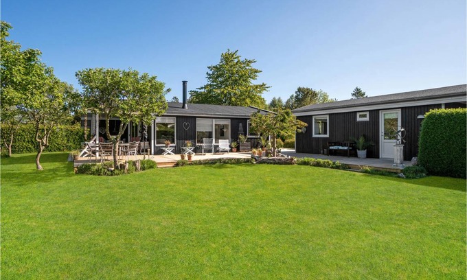 Dronningmolle House | 80 m² House ∙ 3 bedrooms ∙ 6 guests