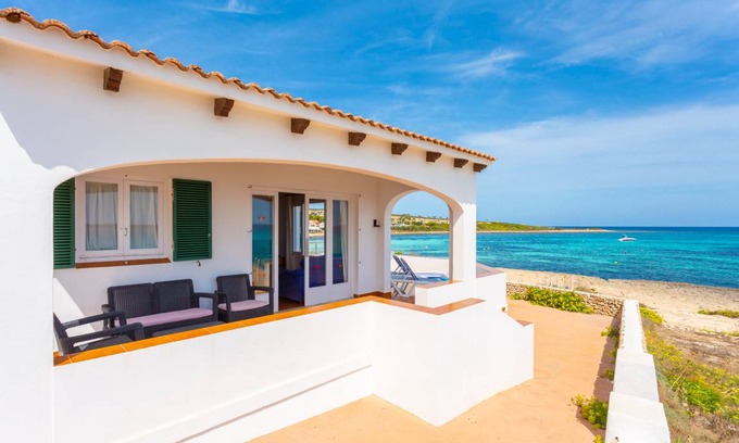 Punta Prima Villa | 80 m² Villa ∙ 3 bedrooms ∙ 6 guests