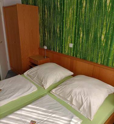 Dierdorf Hotel | 81 m² Hotel ∙ 2 bedrooms ∙ 4 guests