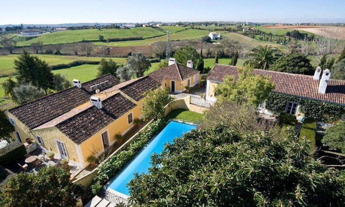 Santarem House | 84 m² Farmhouse ∙ 2 bedrooms ∙ 5 guests