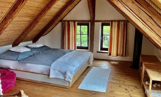 Velke Popovice Apartment | 85 m² Apartment ∙ 2 bedrooms ∙ 5 guests