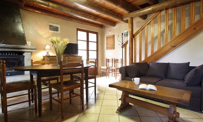 Ceaux-d'Allegre Cottage | 85 m² Cabin ∙ 3 bedrooms ∙ 6 guests