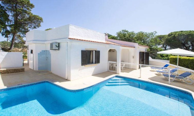 Albufeira House | 85 m² House ∙ 3 bedrooms ∙ 6 guests