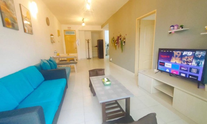 Taman Desa Tebrau Apartment | 850 m² Apartment ∙ 2 bedrooms ∙ 13 guests