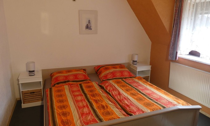 Noerdlingen Apartment | 85qm große Ferienwohnung im Stadtteil Löpsingen mit eigenem Balkon