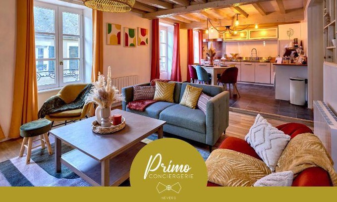 Nevers Apartment | 86 m² Apartment ∙ 3 bedrooms ∙ 6 guests