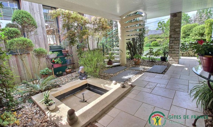 Arradon House | 86 m² Gîte ∙ 1 bedroom ∙ 2 guests