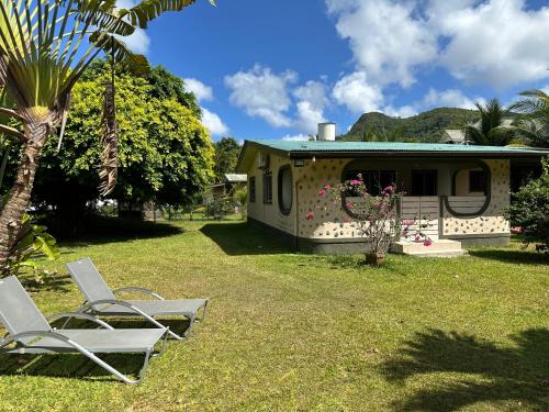 Anse La Mouche Ski Chalet | 88 Days Self Catering Holidays & Accomodation
