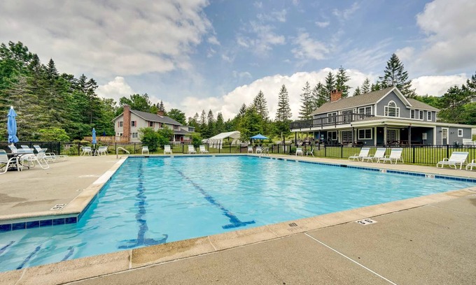 Bromley Mountain Apartment | 89 m² Apartment ∙ 2 bedrooms ∙ 6 guests