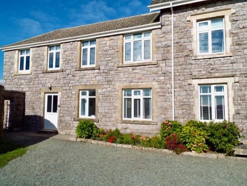 Thurlestone Apartment | 9 The Downs, Thurlestone, South Devon on the coastal footpath overlooking Burgh Island