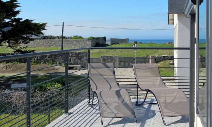 Brignogan-Plage Apartment | 90 m² Apartment ∙ 3 bedrooms ∙ 4 guests