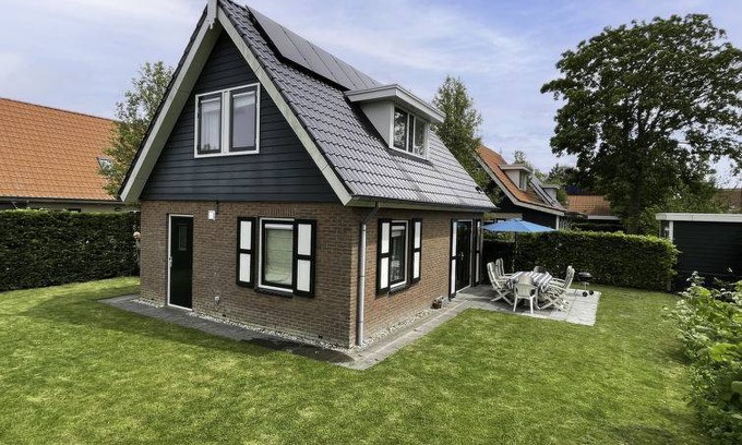 Zonnemaire House | 90 m² House ∙ 3 bedrooms ∙ 6 guests